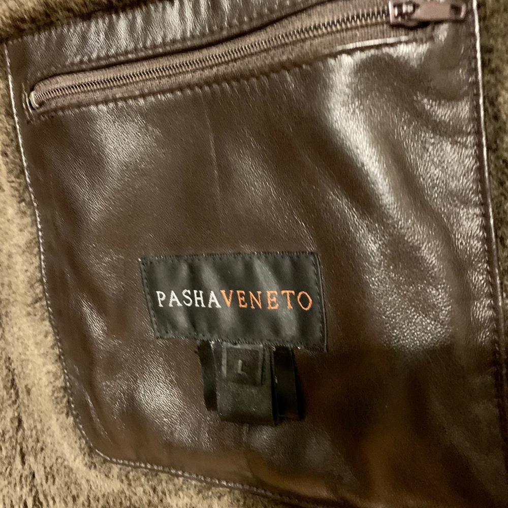 Italian Designer Lamb Shearling - Picture 7 of 14